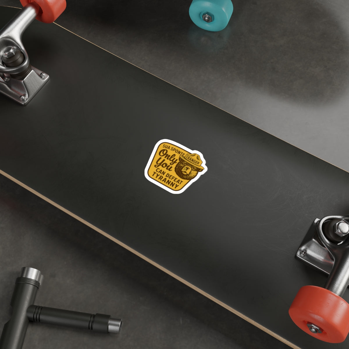 O’L SMOKEY STICKER